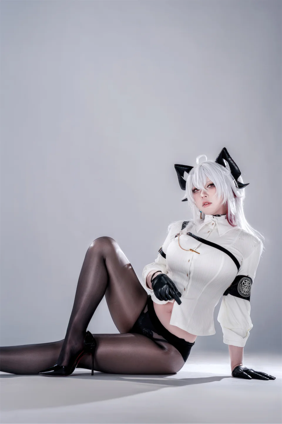 半半子 - No.101 鸣潮·赞妮 [57P-202MB] tg@simisebaisi 【丝足阁】034.webp